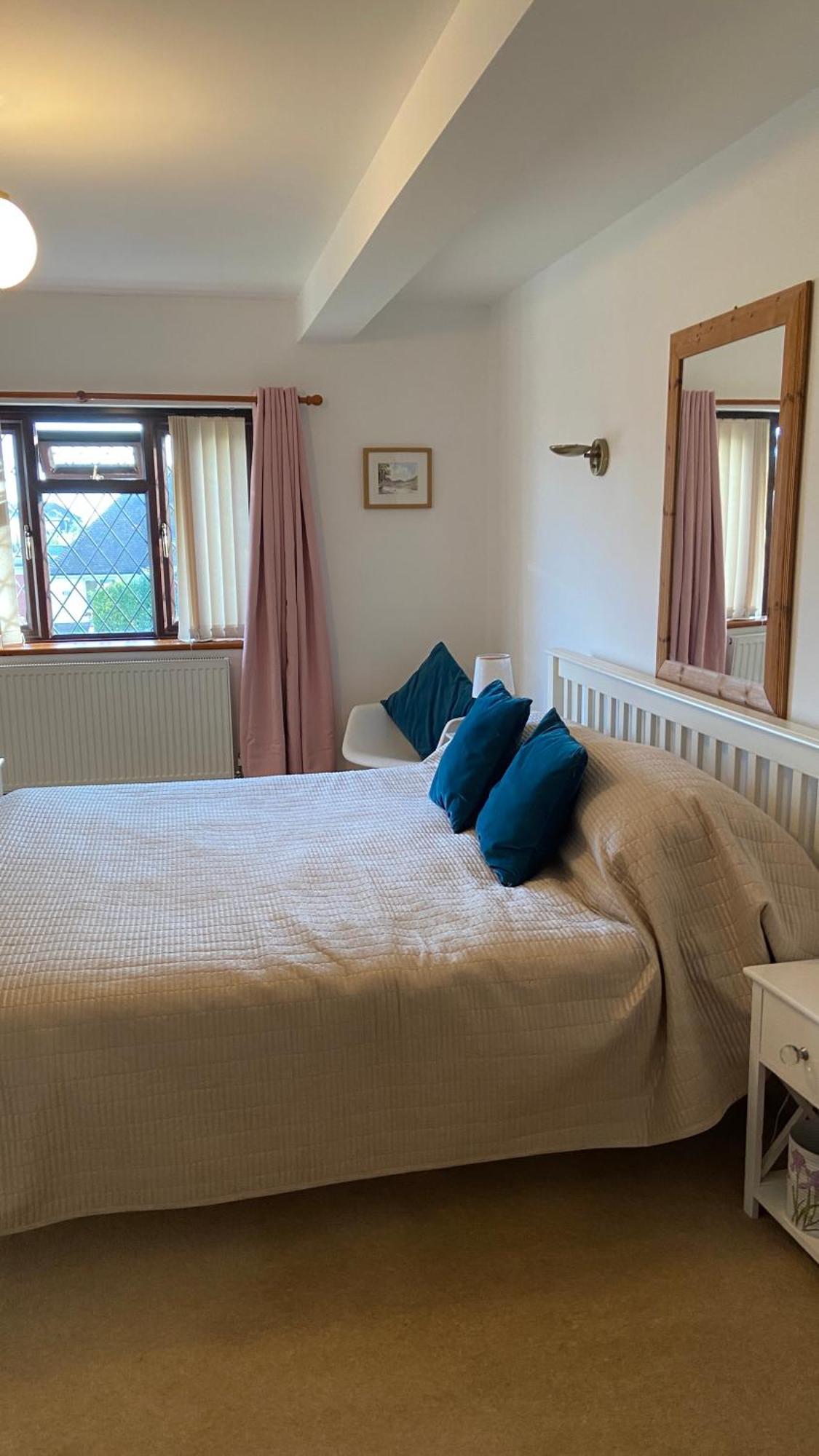 Beautiful Bexhill Cottage With Garden 3 Mins Walk To Beach Exteriör bild